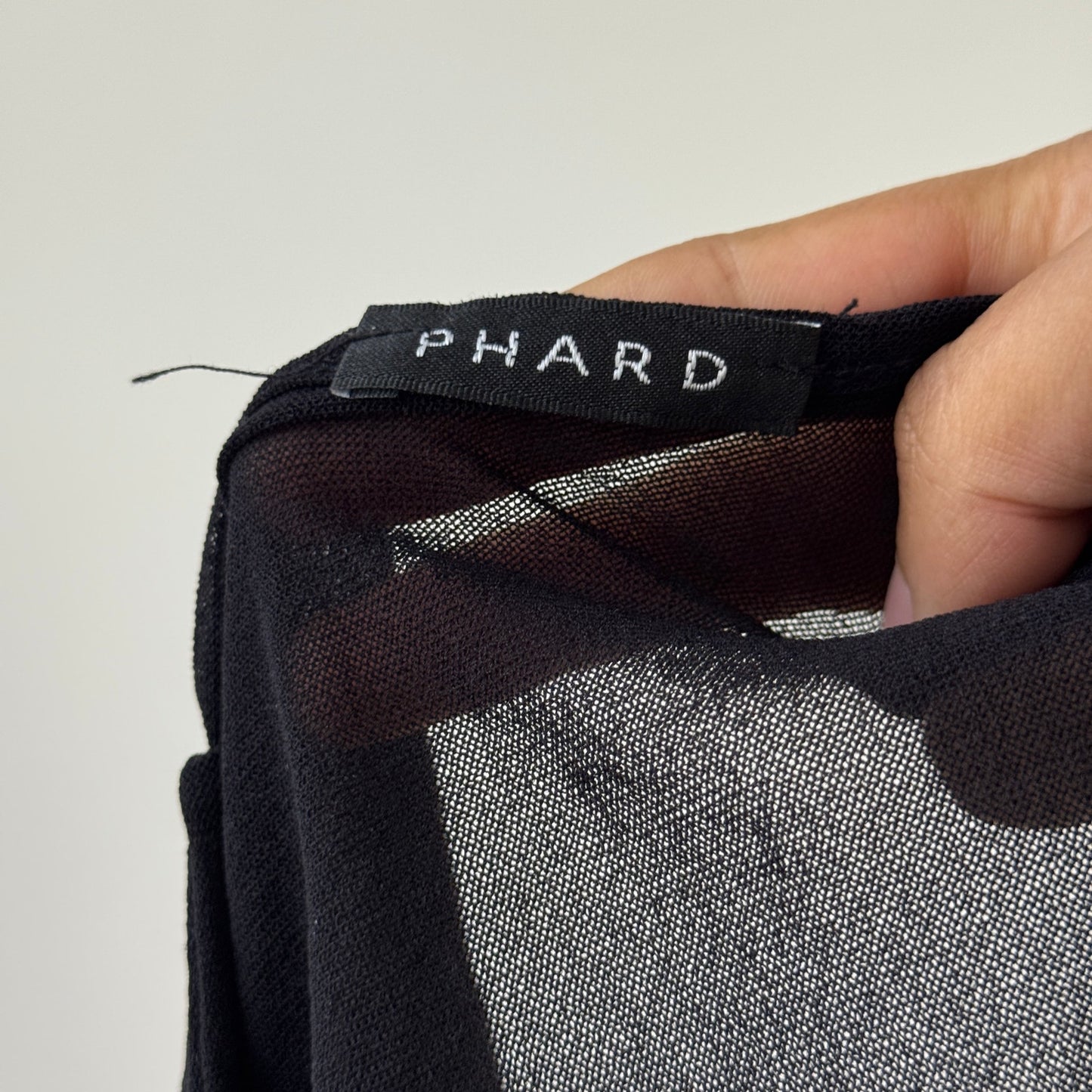 Italian Made Semi-Sheer Shimmer Mesh V-Neck Long-Sleeve Top (Small)