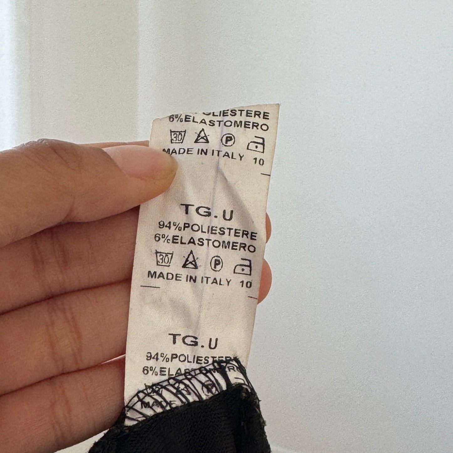 Vintage Italian Y2K Gold & Red Floral Brocade Mesh Long Sleeve Top (Small)