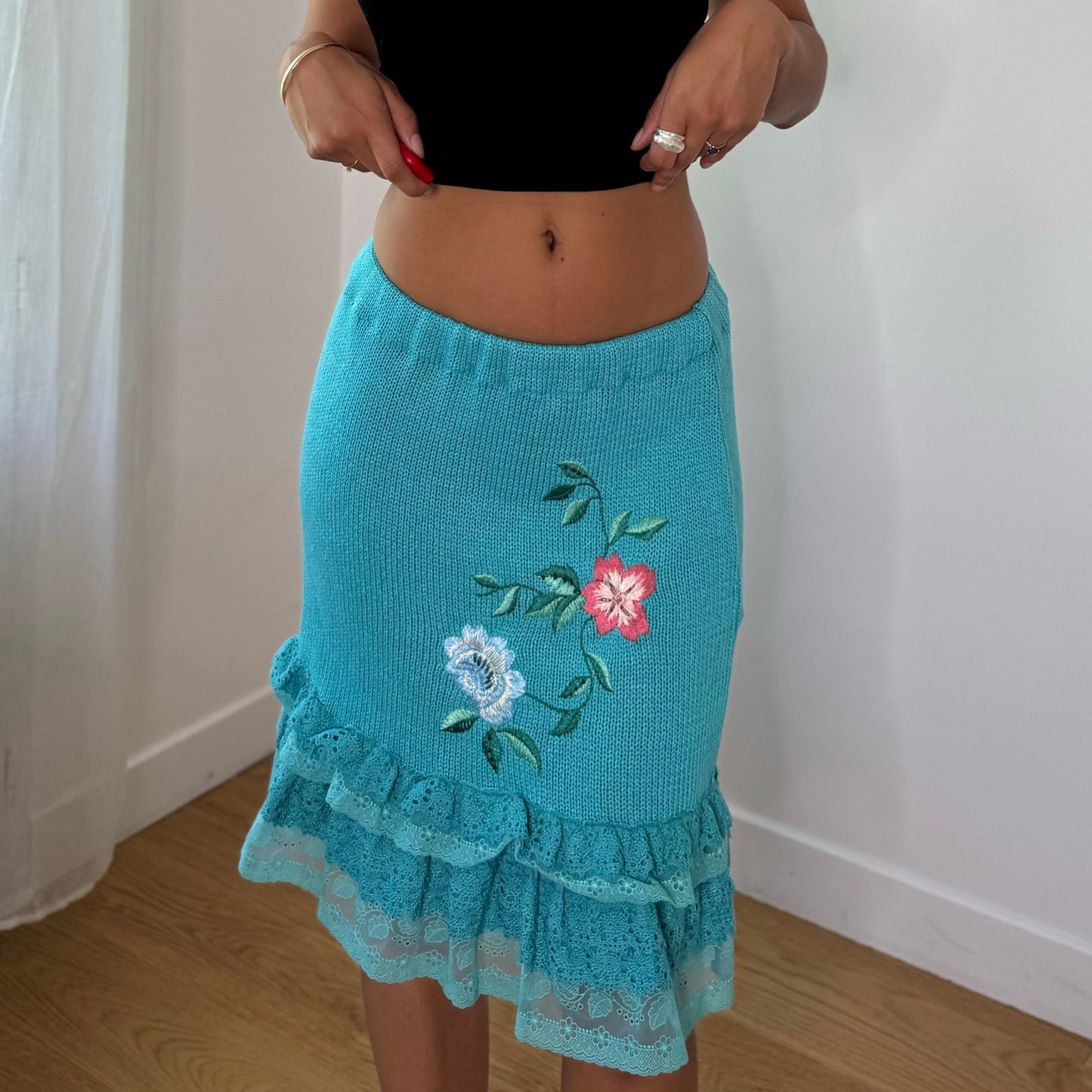 Vintage Turquoise Blue Floral Embroidered Knit Lace Midi Skirt Italian Y2K (XS/S)