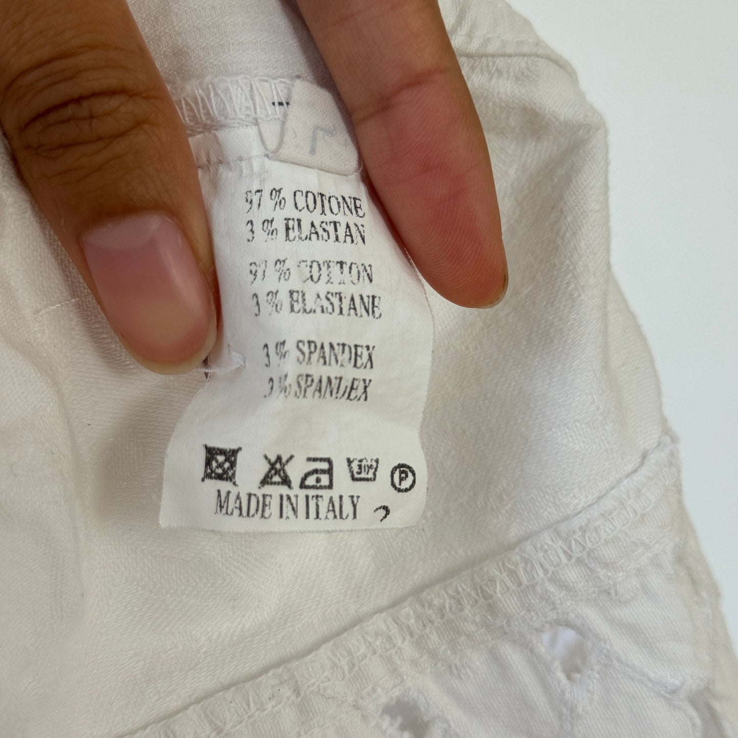 Vintage Italian White Cotton Cropped Vest Eyelet Cutout Button Front (S/M)