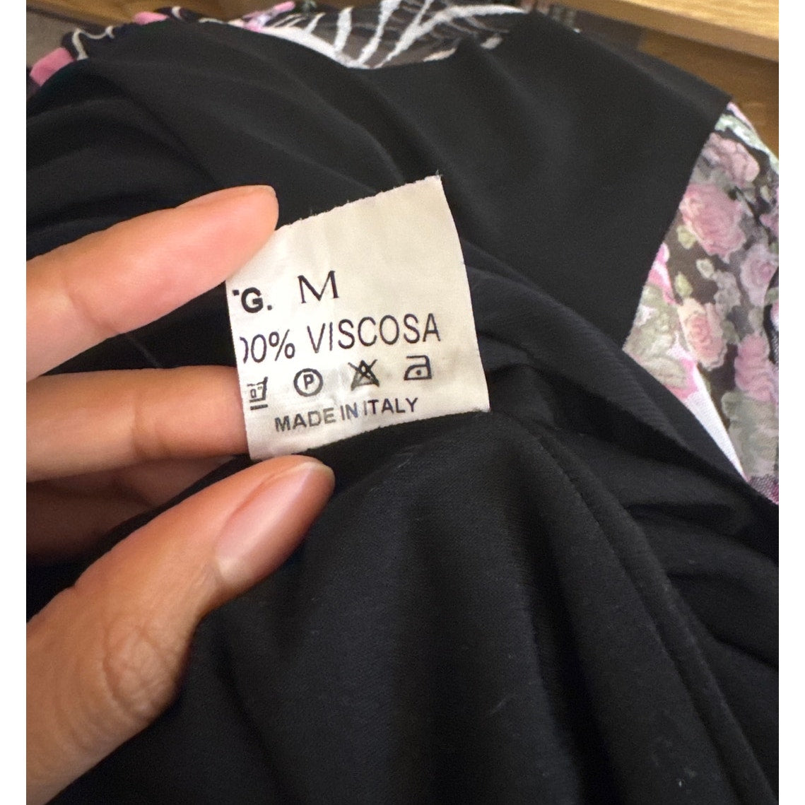 Vintage Italian pink and black patchwork mesh low-rise midi skirt (Small)