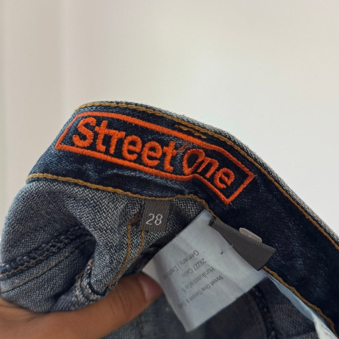 Vintage Y2K Dark Wash Low Rise Flare Jeans (S)