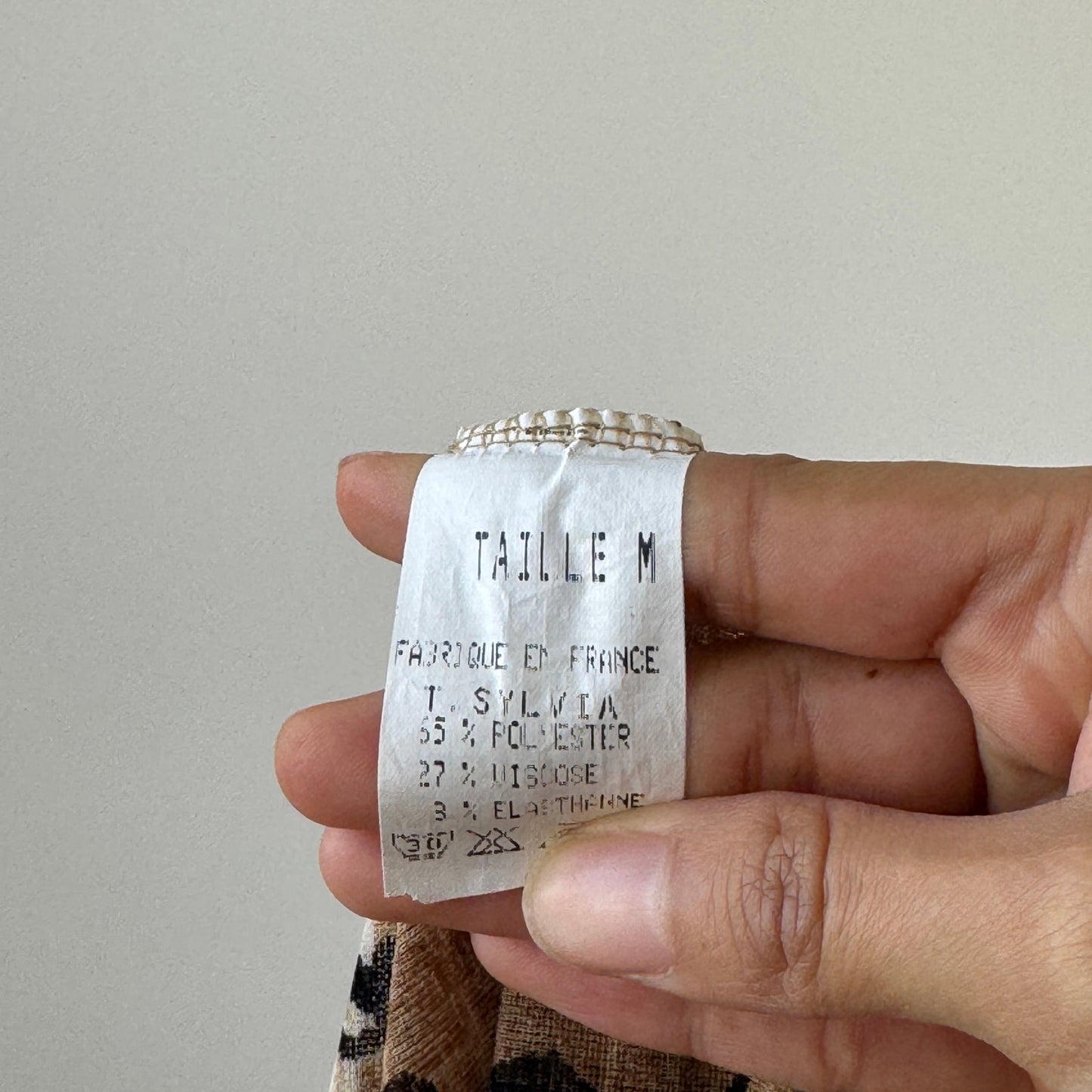 Vintage French Y2K Beige Script Print Mesh Flare Sleeve Top (S/M)