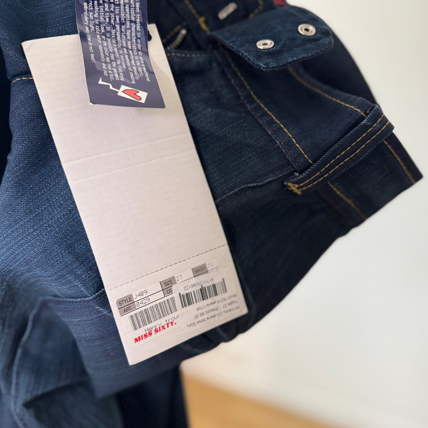 Vintage Miss Sixty Dark Wash Low Rise Bootcut Jeans Deadstock (XS/S)