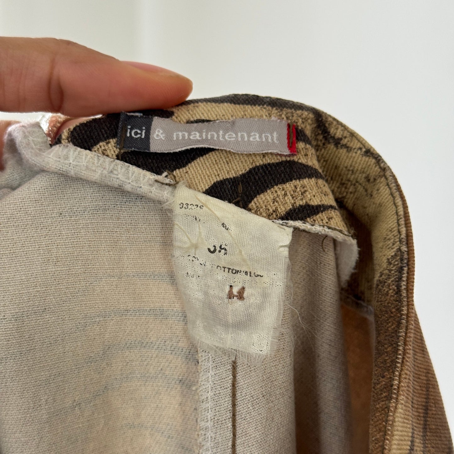 Vintage French abstract earth-tone printed stretch pants with sculpting fit (XS/S)