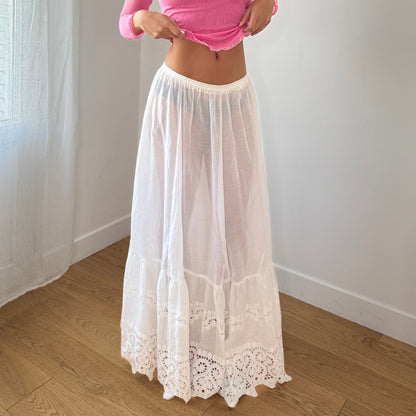 Vintage West Germany White Lace Maxi Skirt Sheer Elastic Waist (XS/S)