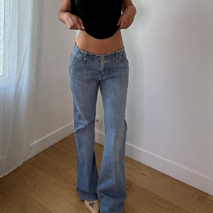Vintage Light Wash Blue Low Rise Flare Jeans Y2K (S)