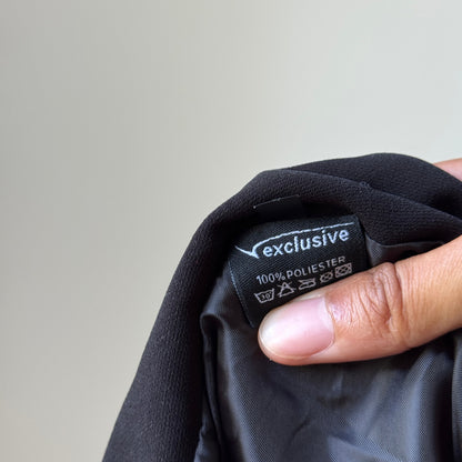 Vintage Black Asymmetrical Flounce-Hem Midi Skirt (S/M)