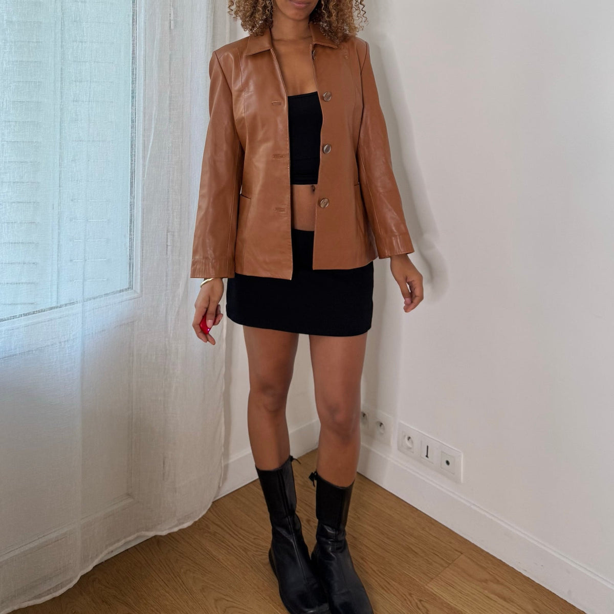European vintage caramel brown genuine leather fitted blazer with button front & pointed collar