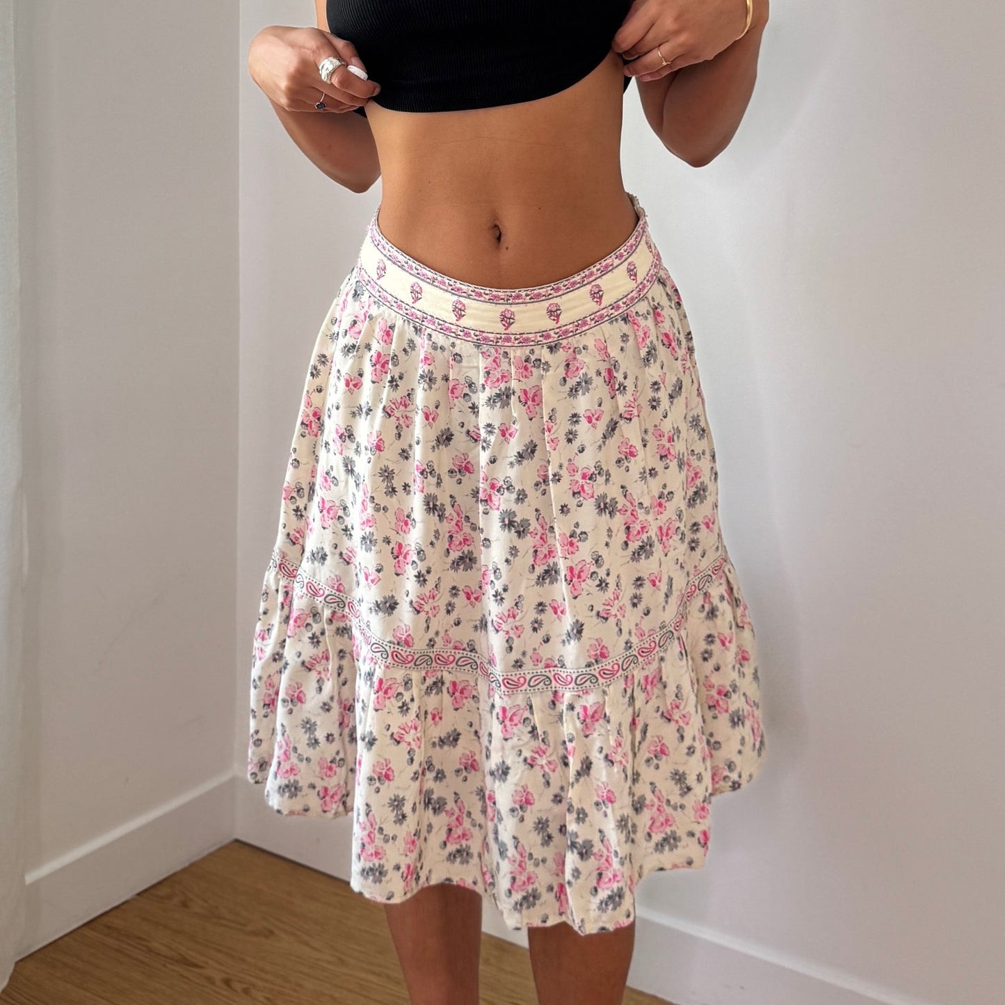 Vintage Cream Floral Silk Tiered Skirt Embroidered Beaded Waistband Y2K (XS/S)