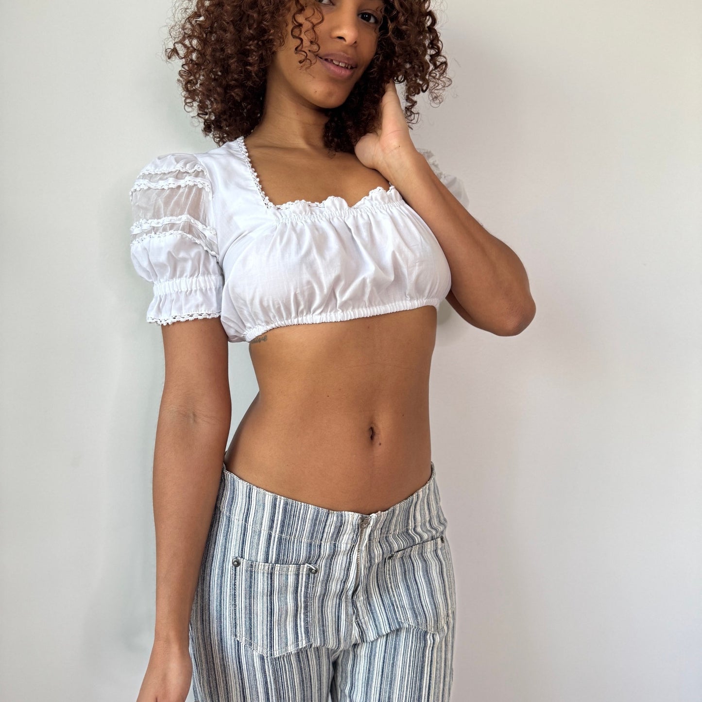 Vintage White Puff Sleeve Crop Top Lace Trim Y2K German (S)