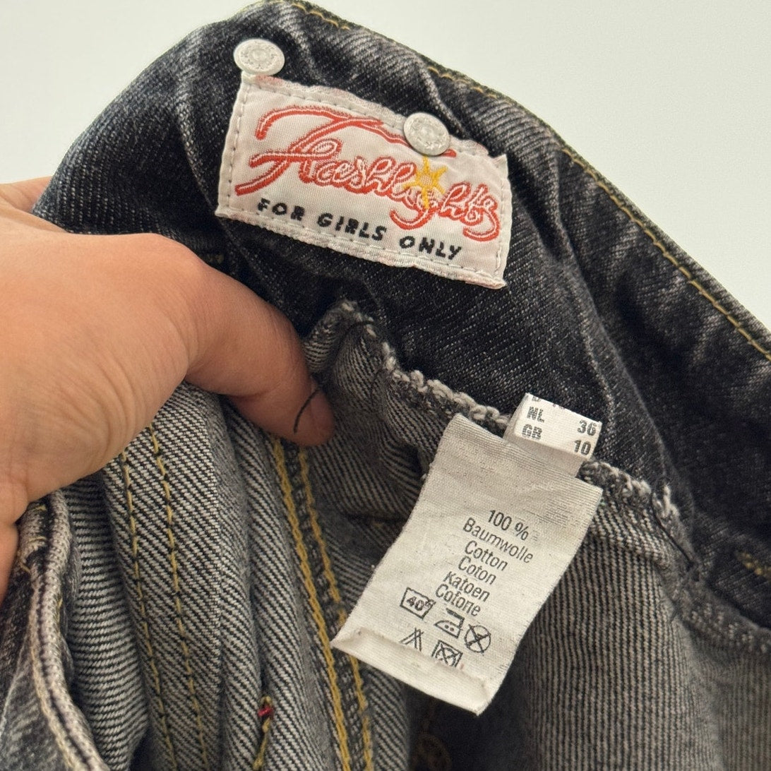 Vintage Dark Wash Denim Culotte Shorts Euro Y2K Wide Leg Jorts (S) ⠀