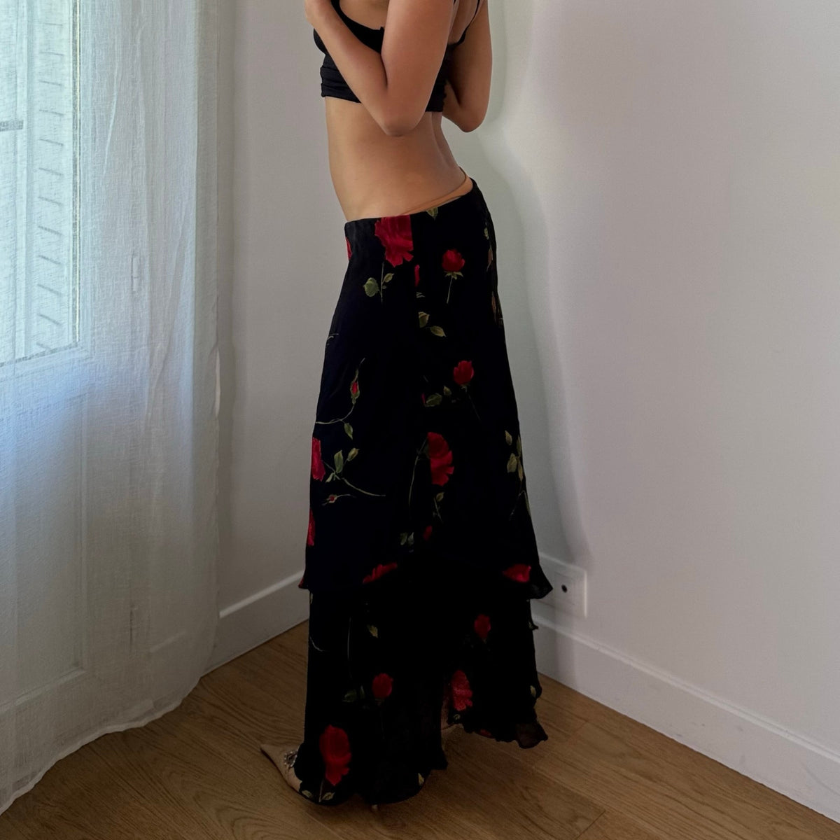 Vintage Italian Black Red Rose Floral Mesh Maxi Skirt (M)