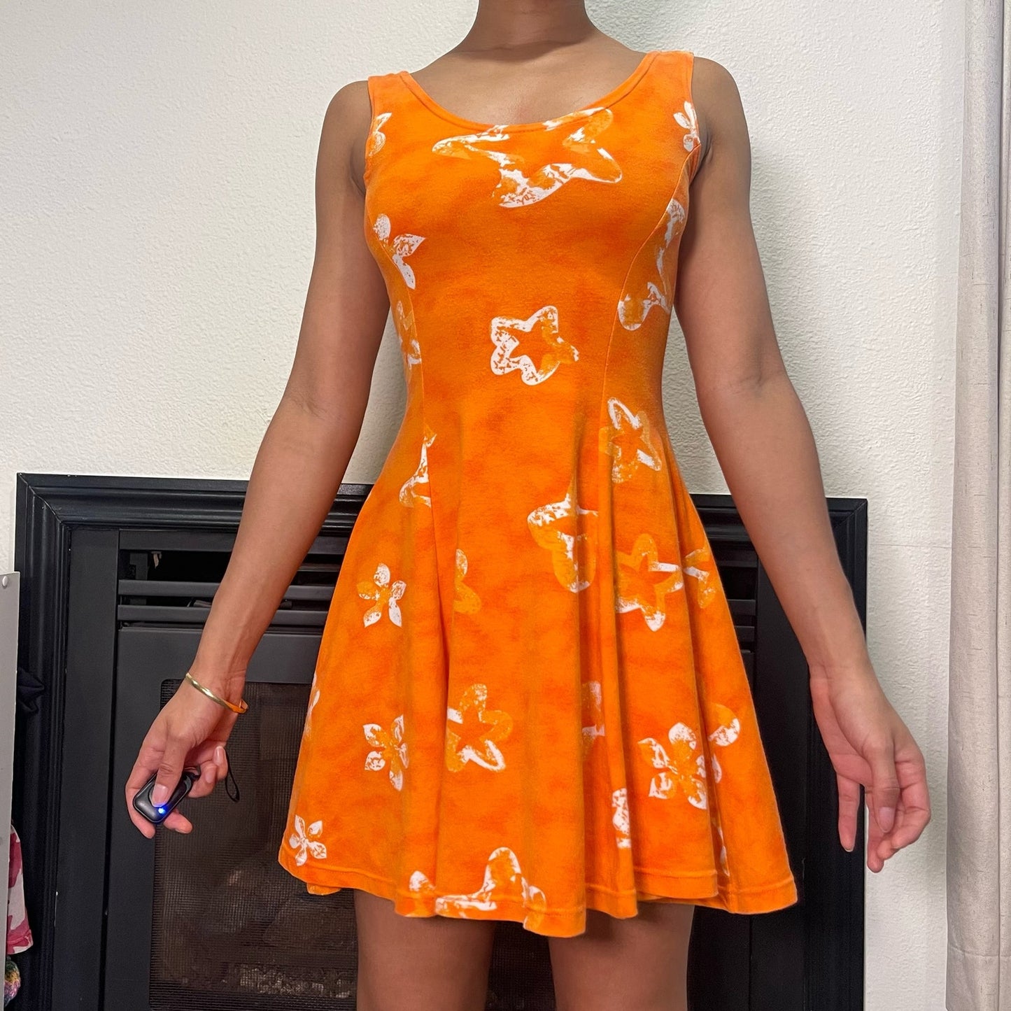 Sourced in Italy - Vintage 90s euro orange floral print mini dress (XS) summer