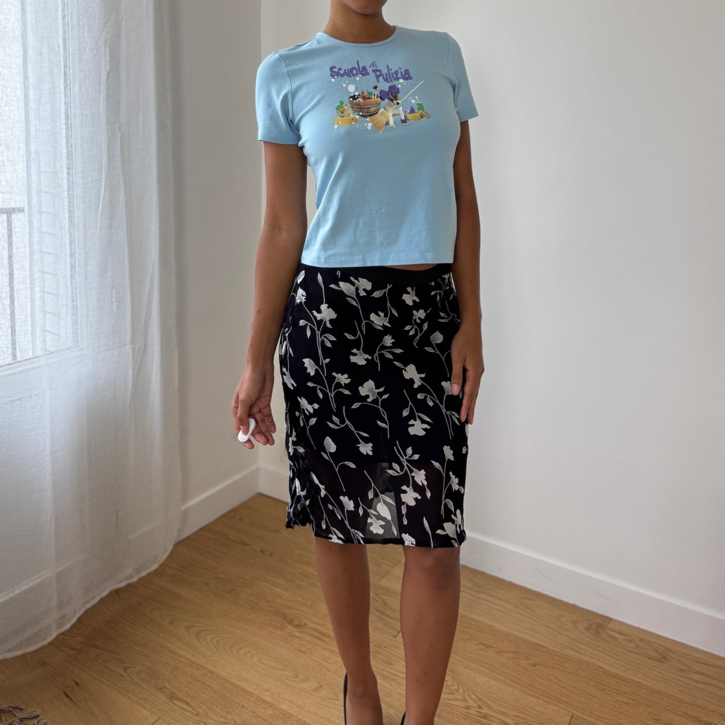 Vintage Fruit of the Loom Italian Graphic Baby Tee (S/M)