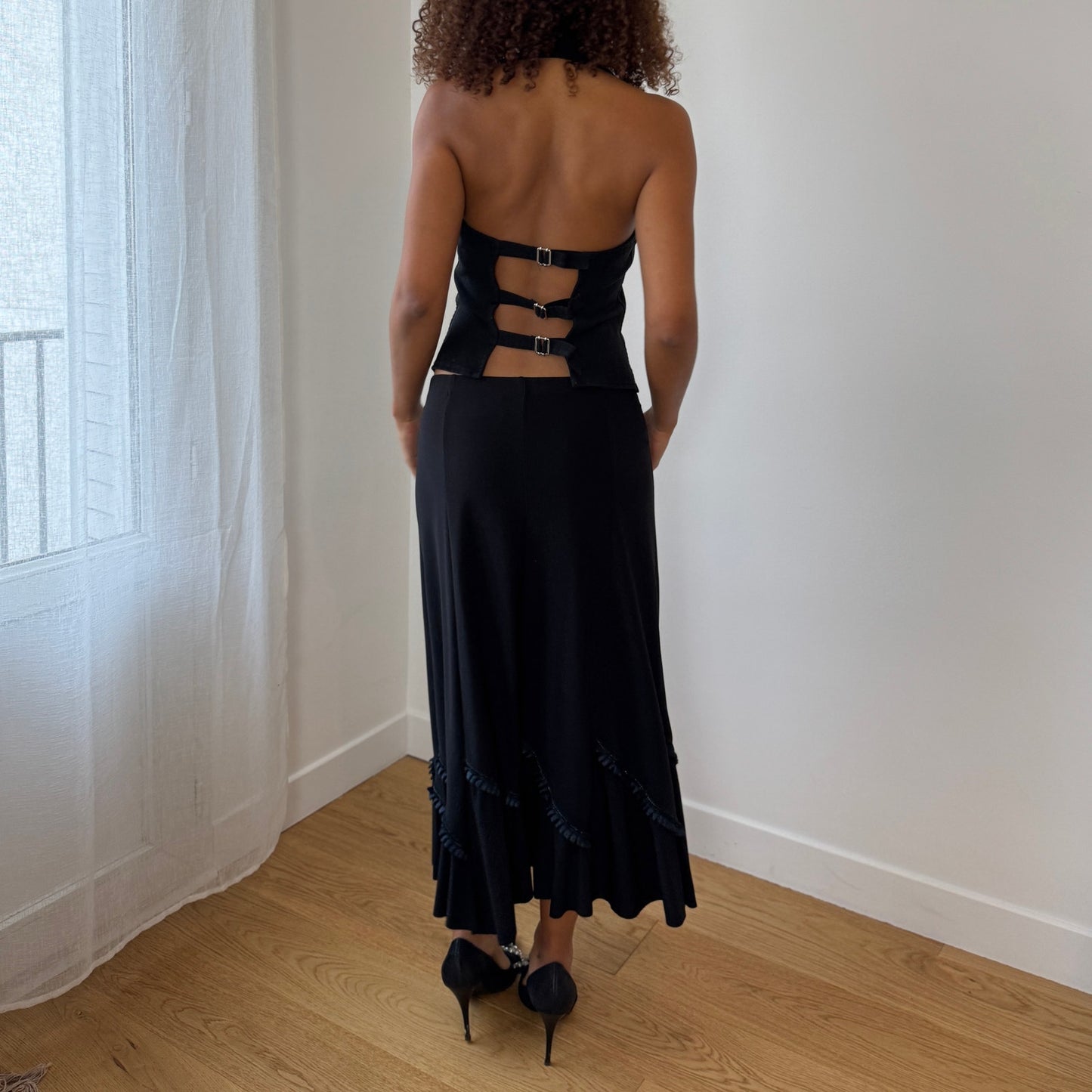 Vintage Italian black ruffle hem slinky skirt (S)