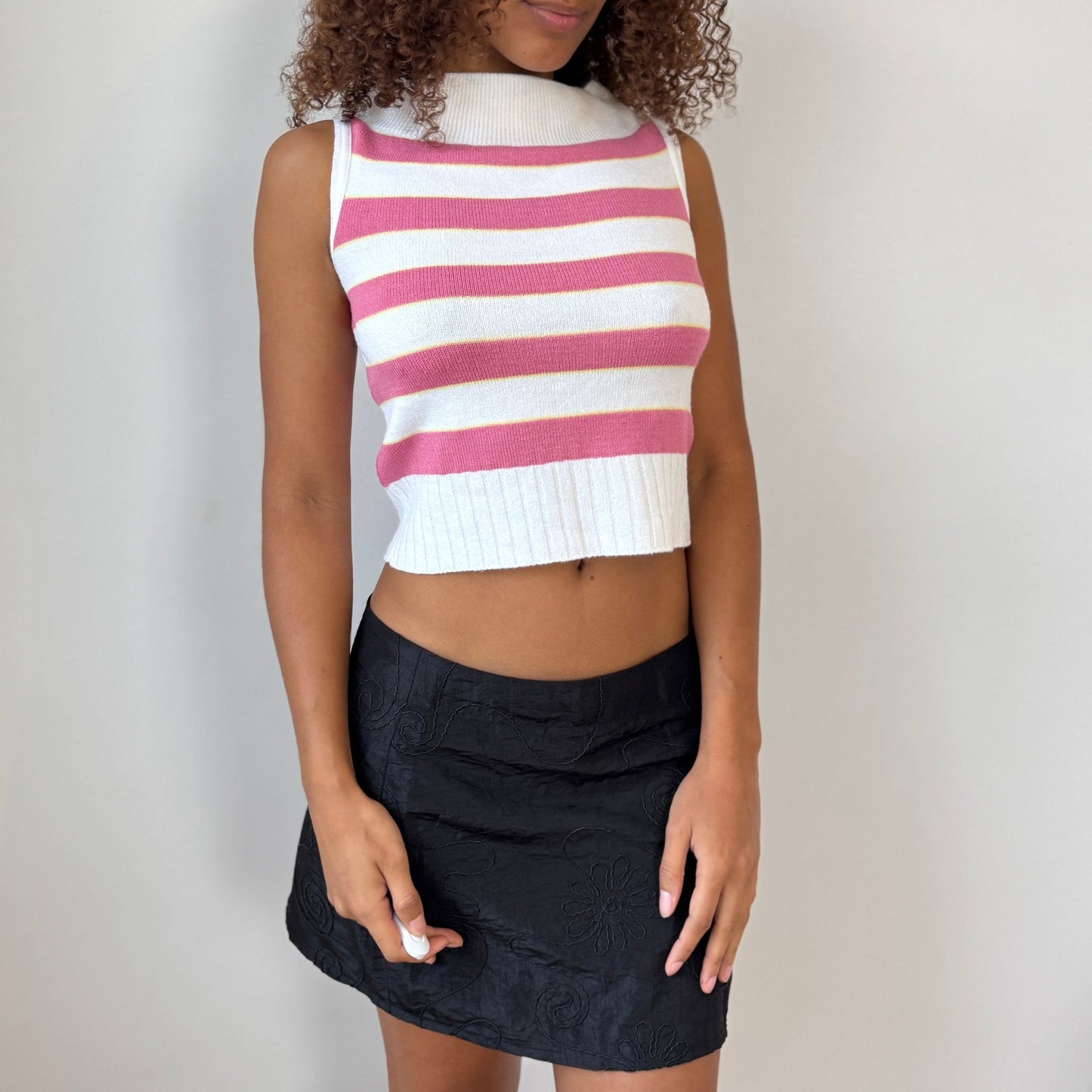 Vintage Italian pink + white striped mock-neck knit tank (Small)
