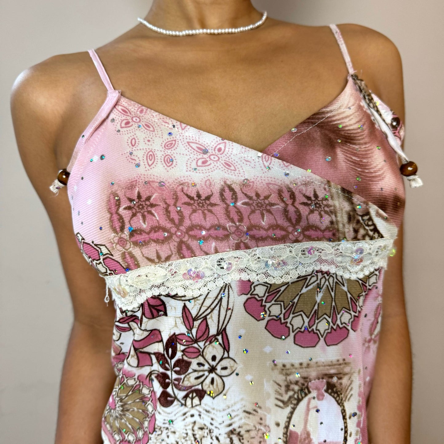 Vintage 00s pink floral tank rhinestones detail (XS)