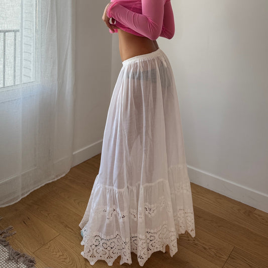 Vintage West Germany White Lace Maxi Skirt Sheer Elastic Waist (XS/S)