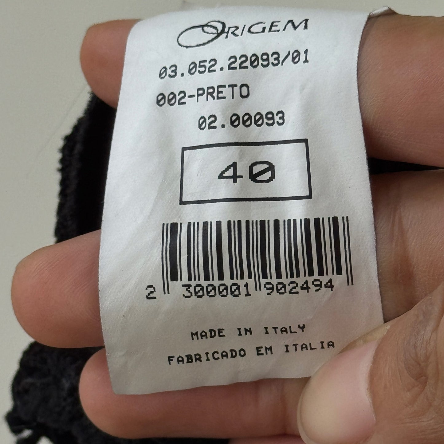 Vintage Italian black embroidered chiffon midi skirt with elastic waistband S/M