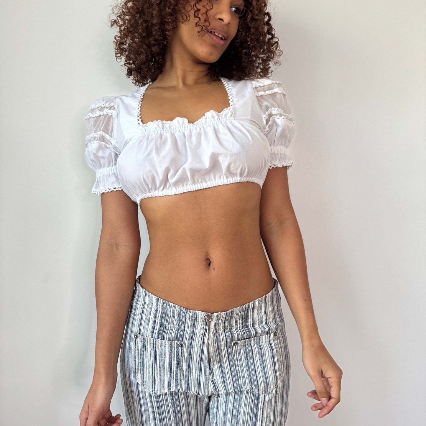 Vintage White Puff Sleeve Crop Top Lace Trim Y2K German (S)
