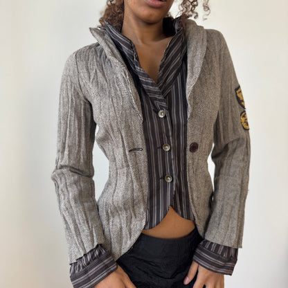Vintage herringbone blazer with striped contrast and embroidered patches (S/M)