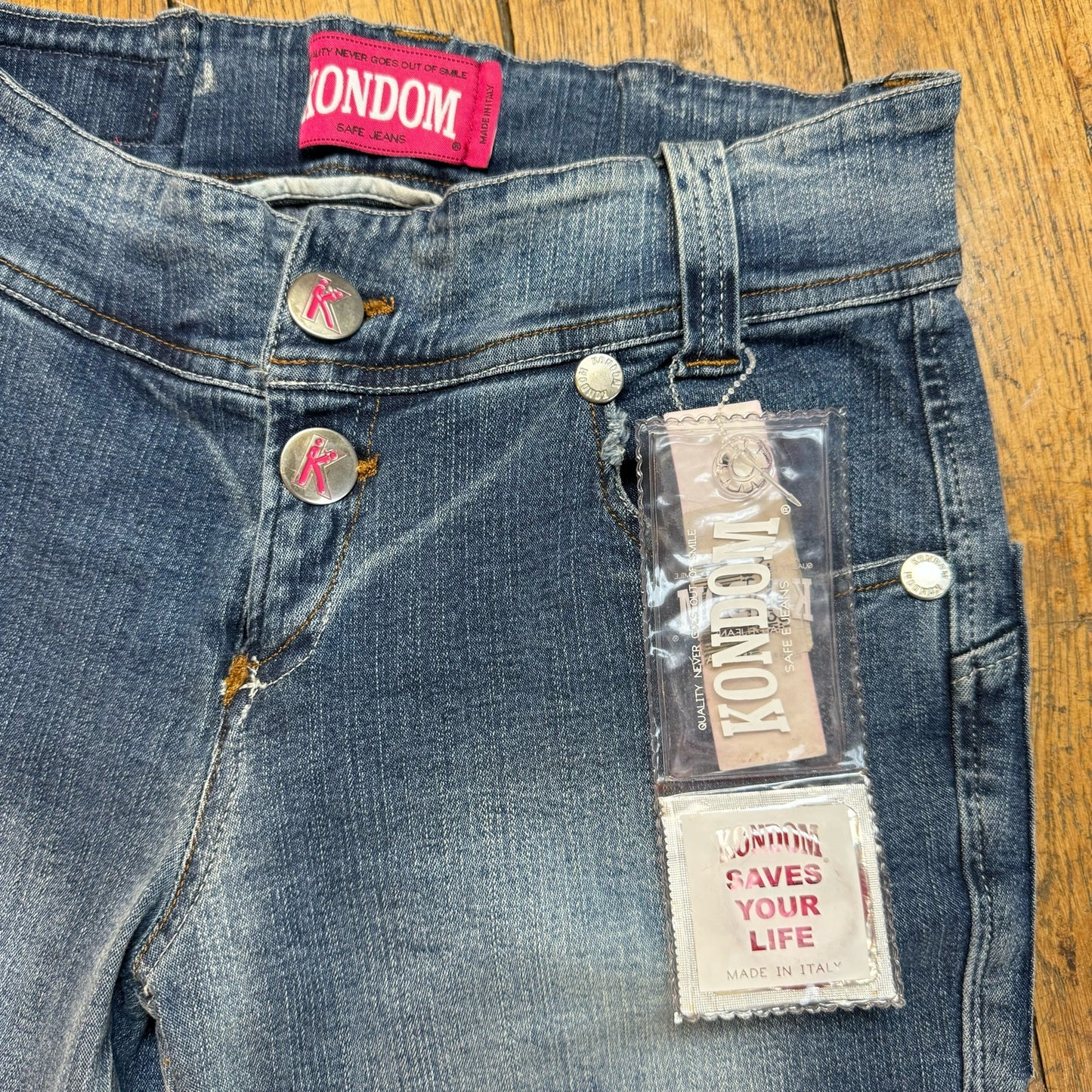 Vintage Deadstock Low rise Jeans (XS/S)