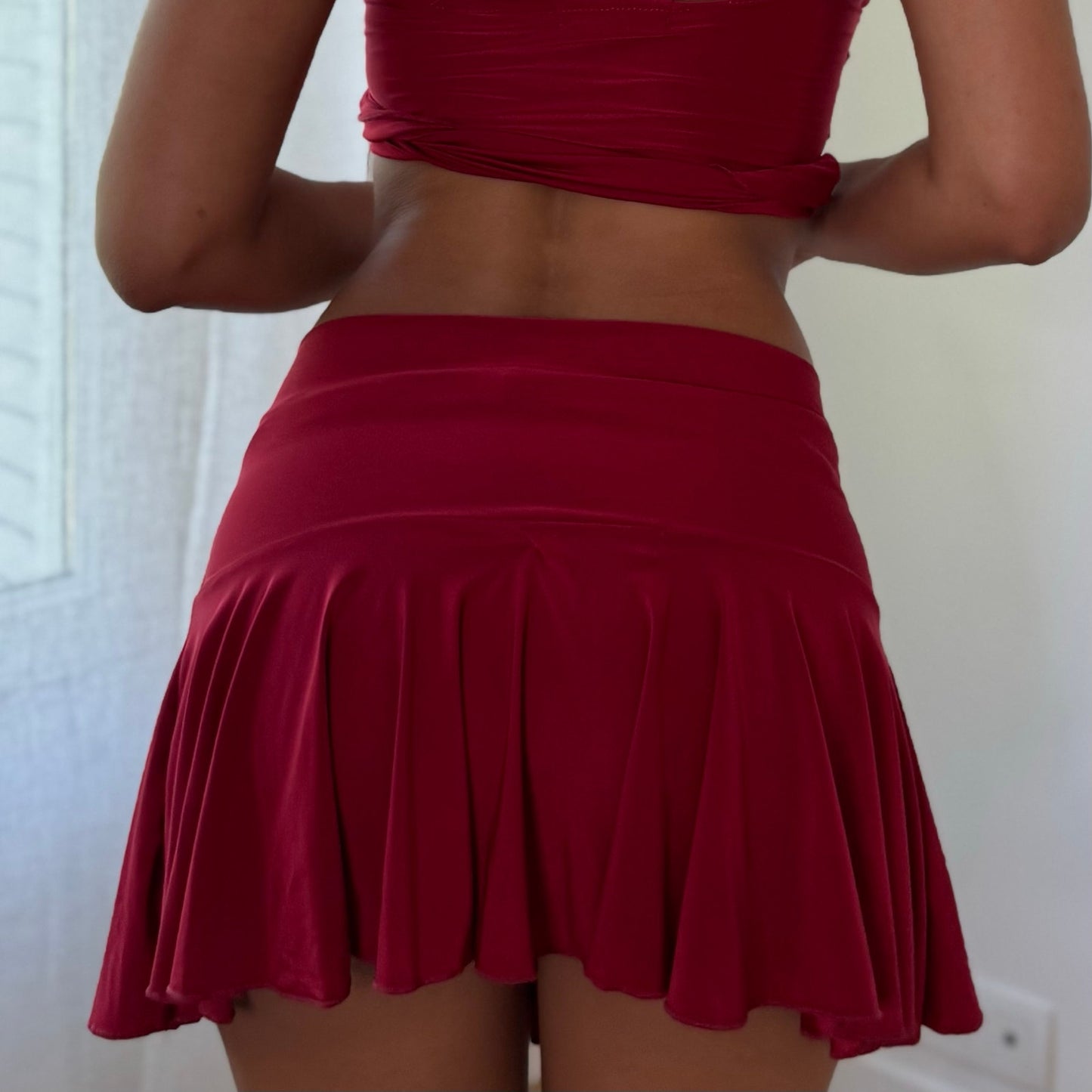 Vintage Burgundy Slinky Cami & Mini Skirt Set Ruffle Y2K (XS/S)