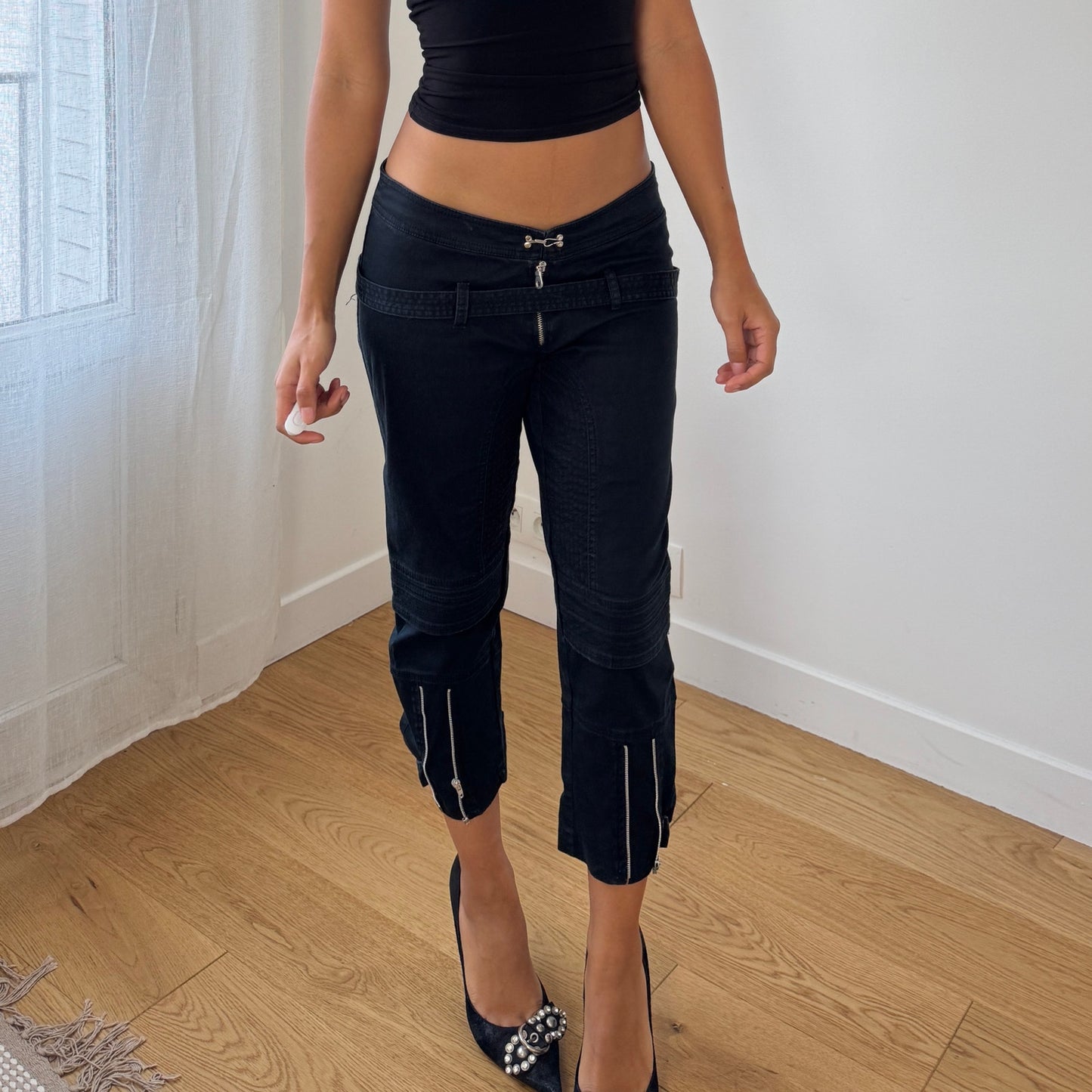 Vintage Pinko low-rise zip-detail capri pants (S)