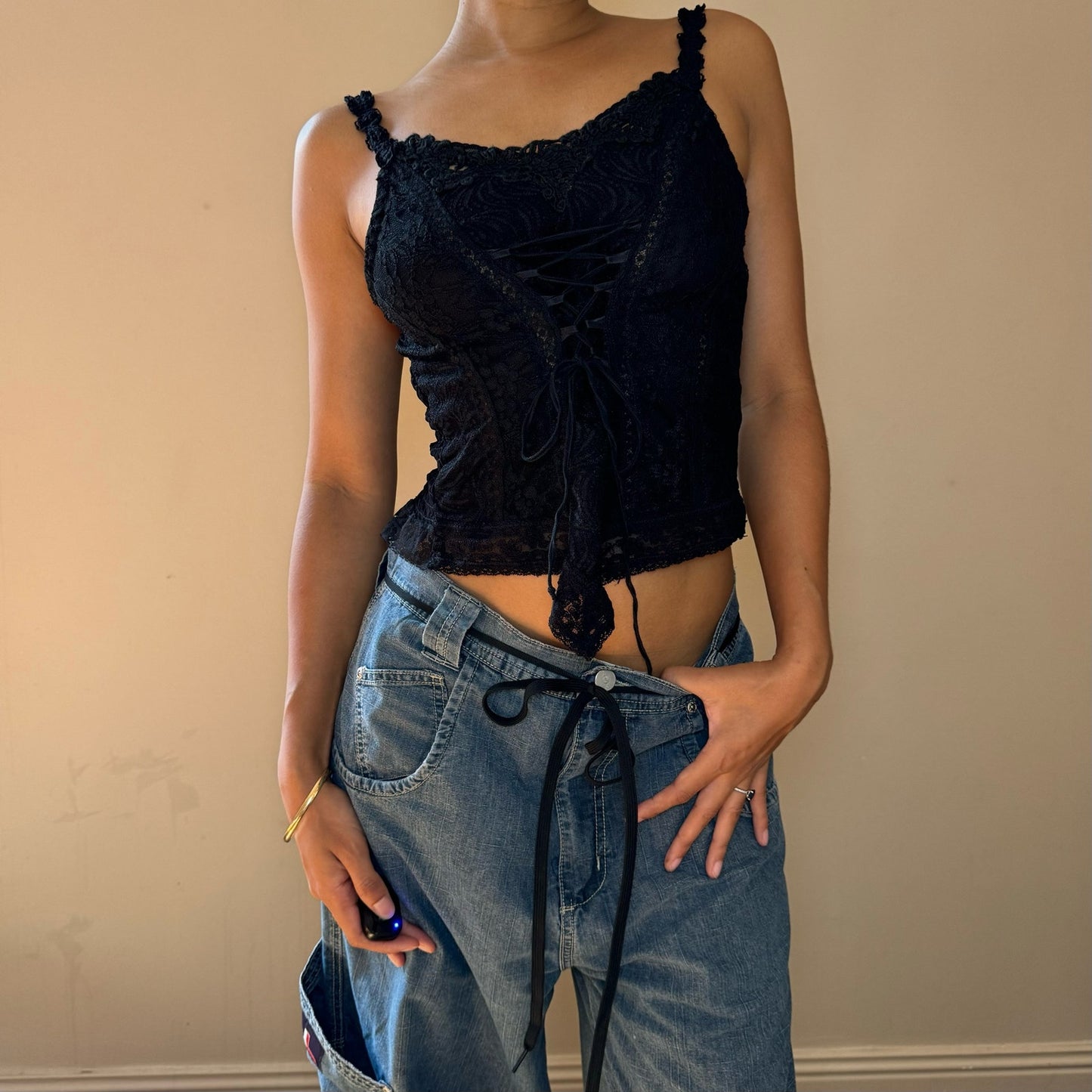 90s black lace detailed camisole (S/M)