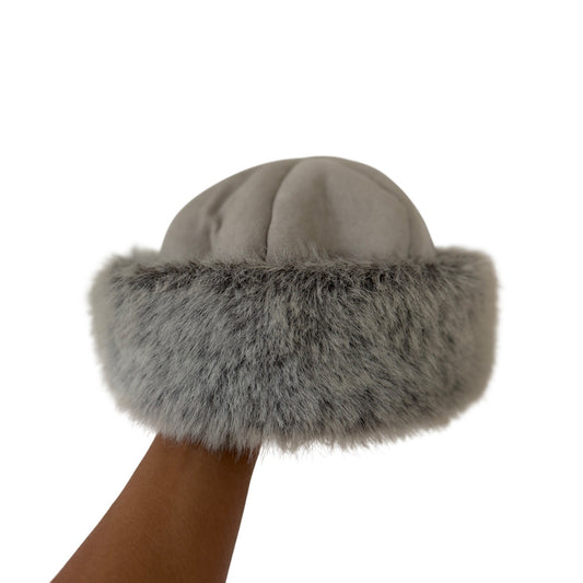 Vintage Euro Faux Fur Trim Winter Hat (One Size)