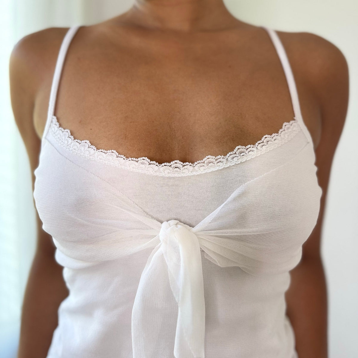 Vintage White Mesh Bow Front Cami Tank (S)