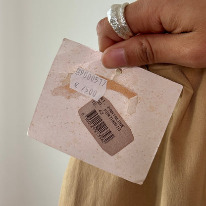 Vintage Italian Beige Tailored Bootcut Pants Deadstock Y2K (XS/S)
