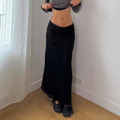 Vintage Italian Black Floral Burnout Velvet Maxi Skirt Y2K (S)