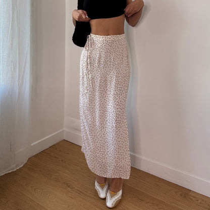 Vintage Y2K Beige Cheetah Print Mesh Maxi Skirt with Side Slit Made in Italy (XS) ⠀