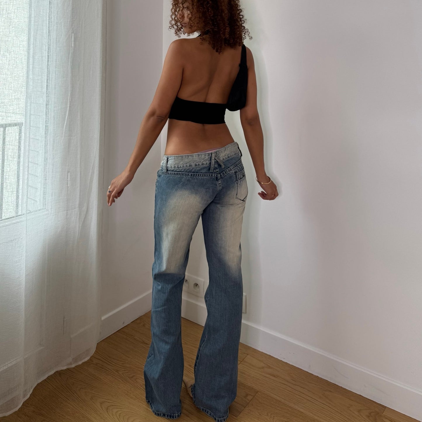Vintage Low Rise Light Wash Flared Jeans Euro Y2K (S)