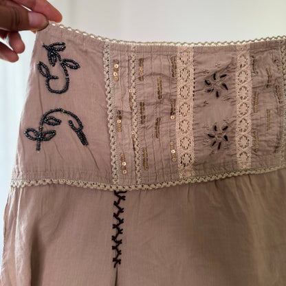 Vintage French Beige Embroidered Midi Skirt (XS/S)