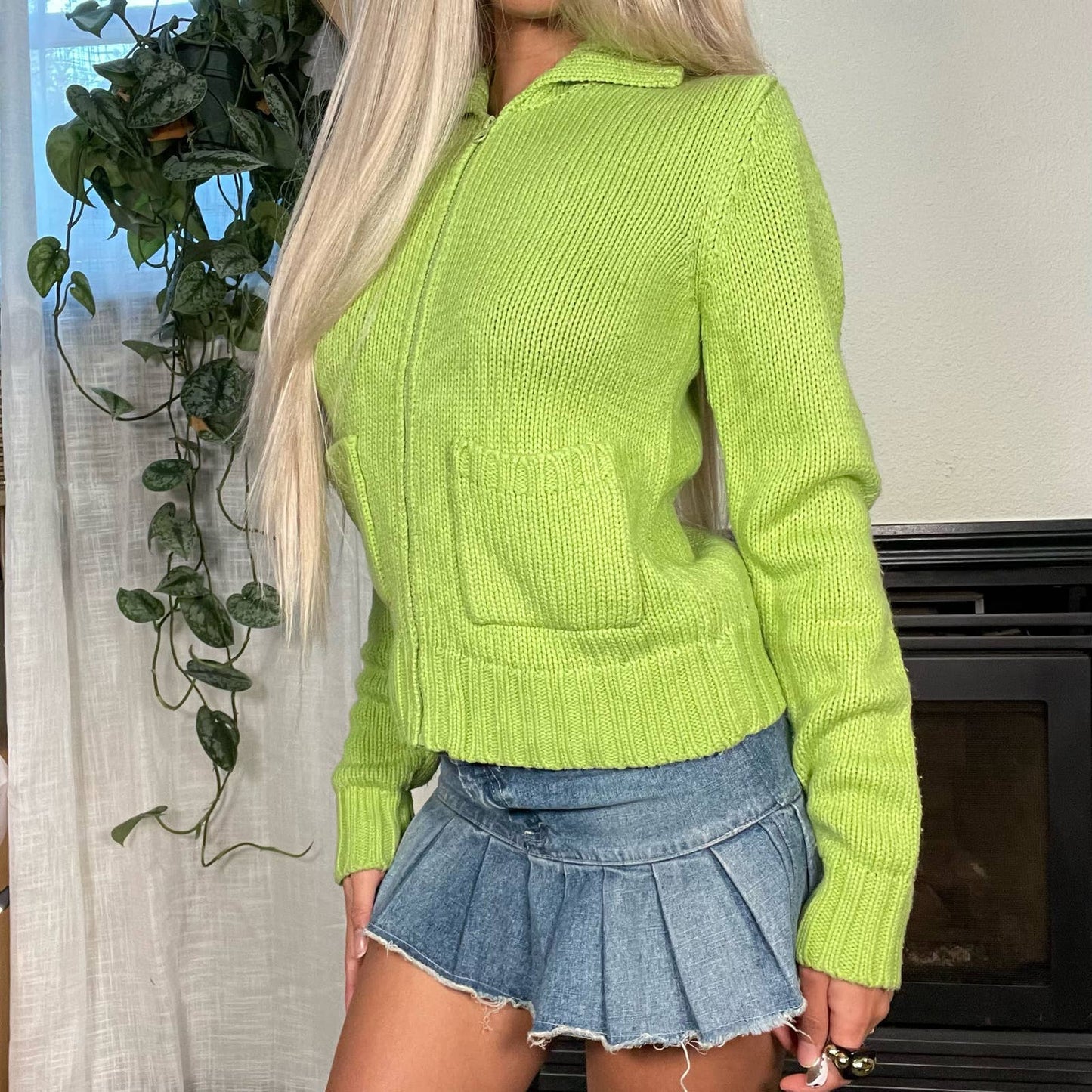 Vintage Y2K Neon Green Knit Sweater (XS-M)