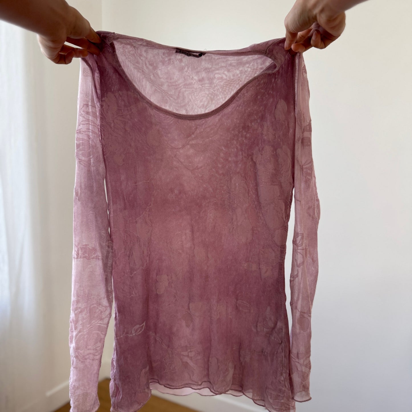 Vintage Italian Dusty Pink Floral Mesh Top Y2K Sheer Long Sleeve (M)