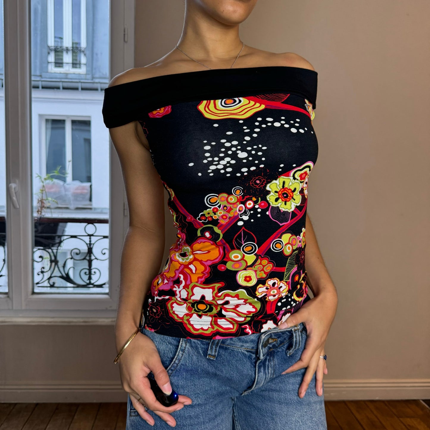 French vintage slinky off the shoulder floral blouse (XS/S) euro fitted