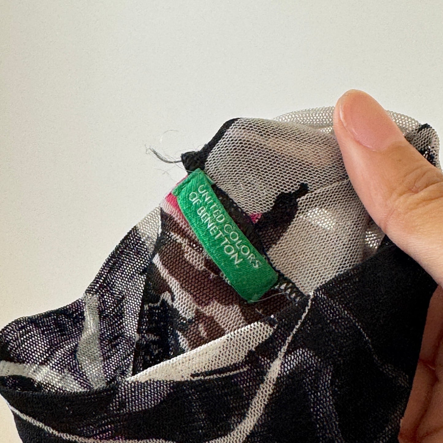 Vintage Italian Y2K Black & Pink Graphic Mesh Mock Neck Top (S/M)