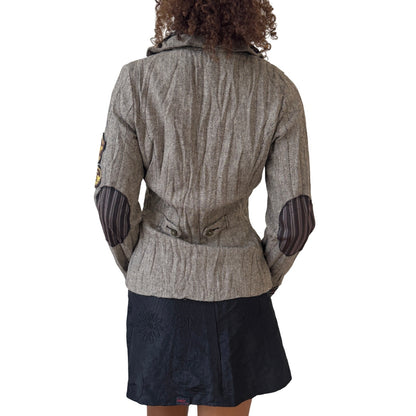 Vintage herringbone blazer with striped contrast and embroidered patches (S/M)