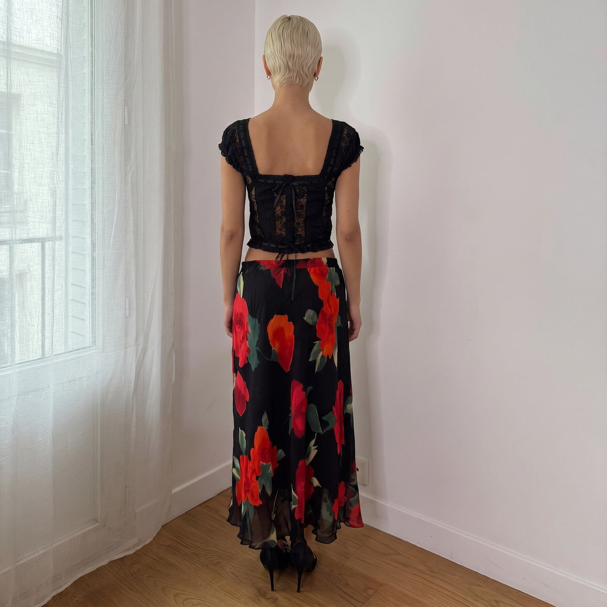 Euro Vintage Black Red Rose Mesh Midi Skirt (S)