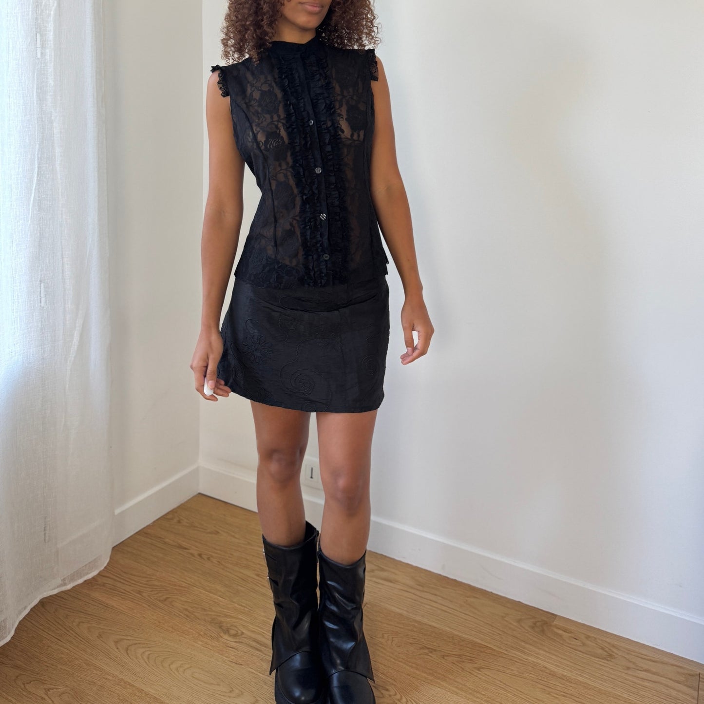 Vintage Italian sheer black lace ruffle button-up top (S/M)