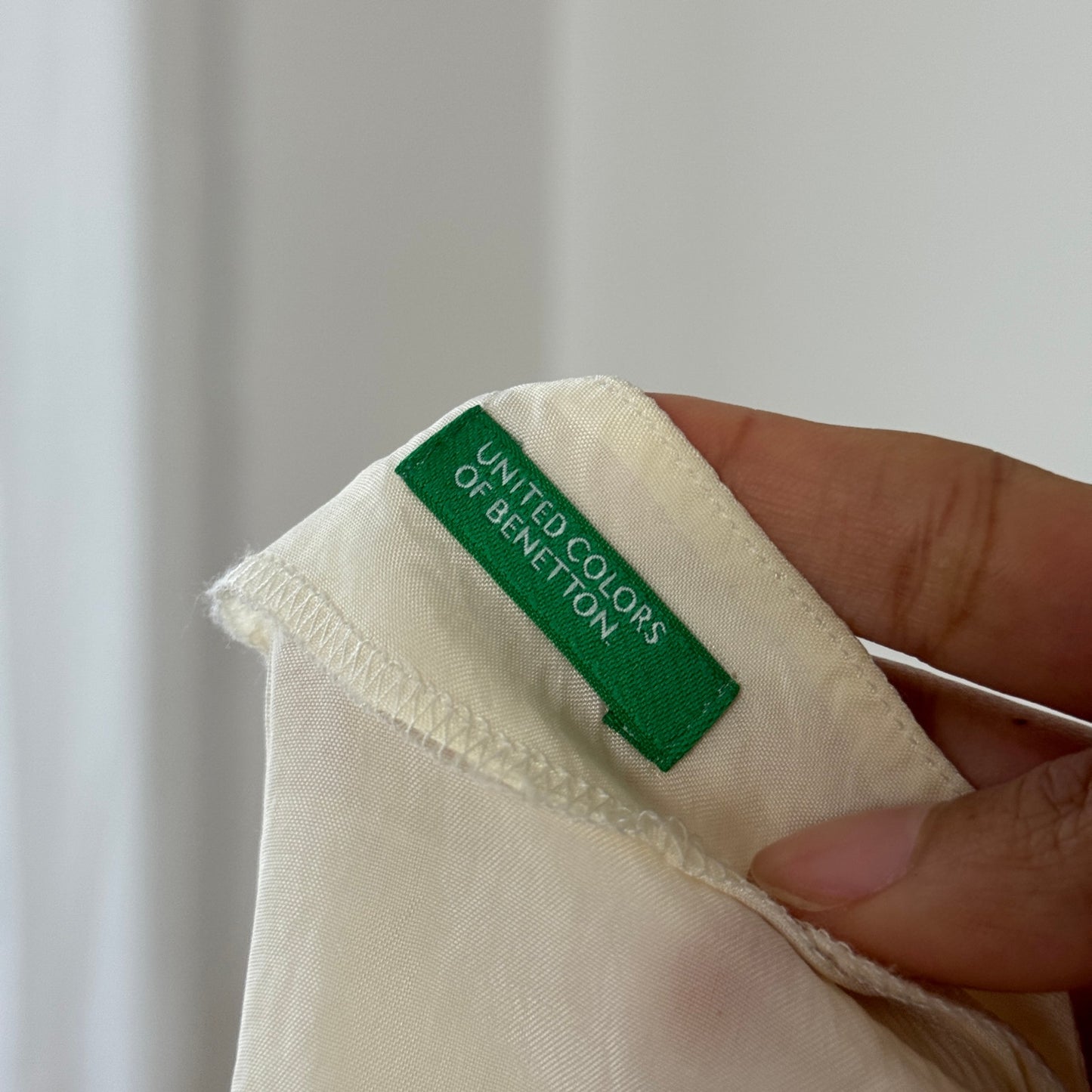 Vintage Benetton ivory satin + lace pin-tuck cami (Small)