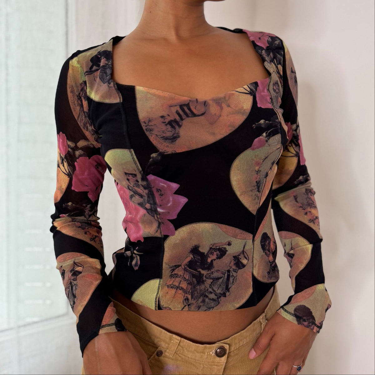 Mariella Burani Italian vintage Y2K black portrait print mesh top with Victorian medallions, pink roses & structured bust cups