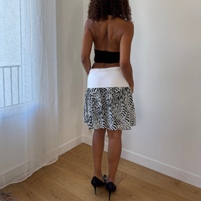 Vintage Euro Black & White Mesh Skirt with Wide Jersey Waistband (S/M)