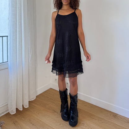 Vintage European Black Lace Slip Dress with Scalloped Hem (S/M)