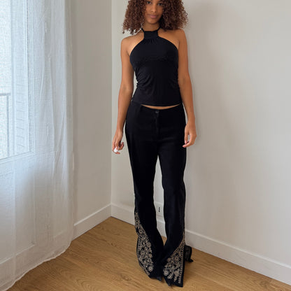 Vintage Euro black embroidered flare pants (Small)