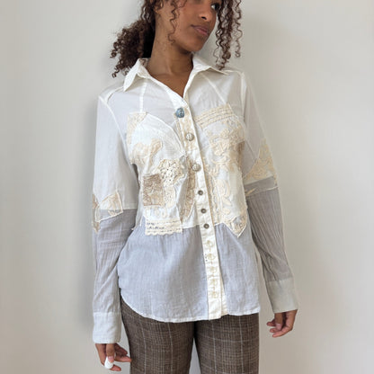 Vintage Italian patchwork lace & cotton appliqué button-down blouse (Medium)